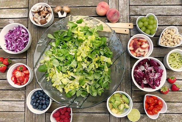 Diet of breast cancer patients should be balanced and healthy